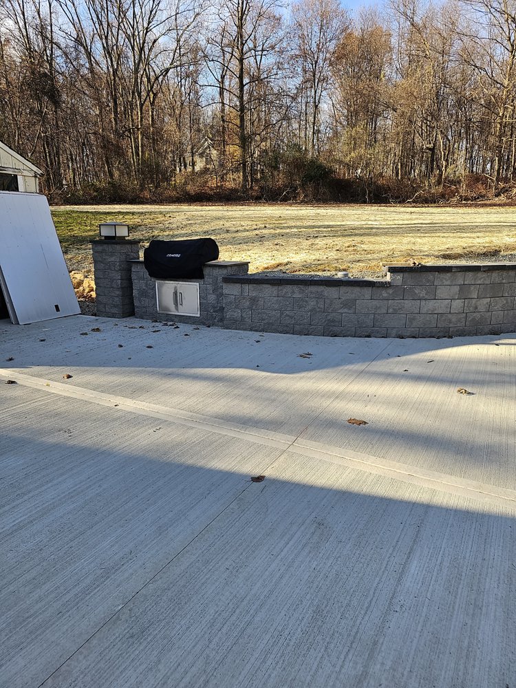 Lee's Light Excavating and Rental - septic in Hampton, NJ