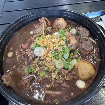 Sen Thai Noodle Bar - Beef Boat Noodle - Noodles Near Me - Irvine, California