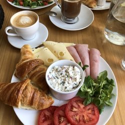 Café Libertas - Breakfast for two