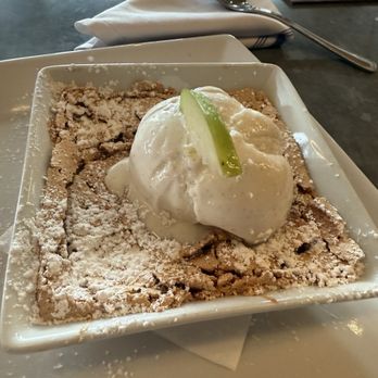 Fleet Landing Restaurant & Raw Bar - Huguenot - Seafood Near Me - Charleston, South Carolina Fleet Landing Restaurant & Raw Bar - Huguenot - Seafood Near Me - Charleston, South Carolina