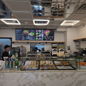 Pressed Elite Sandwich Bar - Interior - Juice Bars & Smoothies Near Me - Englewood, New Jersey Pressed Elite Sandwich Bar - Interior - Juice Bars & Smoothies Near Me - Englewood, New Jersey