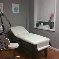 RG Pro Laser - Our treatment room!