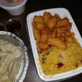 Golden China - Sweet and sour chicken combo, with steamed dumplings - Chinese Near Me - Schuylkill Haven, Pennsylvania Golden China - Sweet and sour chicken combo, with steamed dumplings - Chinese Near Me - Schuylkill Haven, Pennsylvania