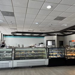 Fortuna Bakery-Store
