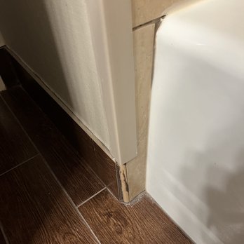 Holiday Inn Chicago Matteson Conf Ctr - Bathroom was....Um I have no words. - Hotels Near Me - Matteson, Illinois Holiday Inn Chicago Matteson Conf Ctr - Bathroom was....Um I have no words. - Hotels Near Me - Matteson, Illinois