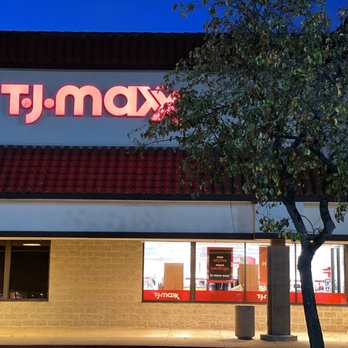 T J Maxx - Store front - Department Stores Near Me - Morgan Hill, California