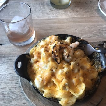 DRY 85 OC - Lavender Fields of Kentucky (top), Aren't You a Peach (left), and Seafood Mac 'n Cheese (bottom) - New American Near Me - Ocean City, Maryland DRY 85 OC - Lavender Fields of Kentucky (top), Aren't You a Peach (left), and Seafood Mac 'n Cheese (bottom) - New American Near Me - Ocean City, Maryland