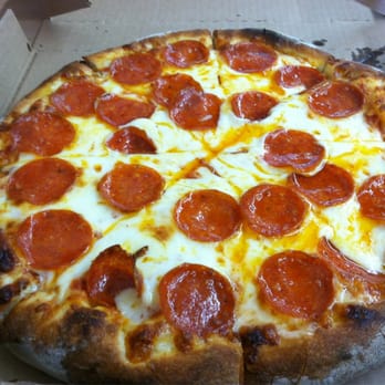 Falcone's Pizza - Pizza Near Me - Pico Rivera, California