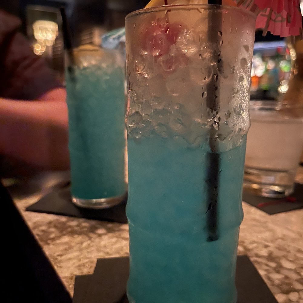 Medium Cool Cocktail Lounge - Cocktails - Cocktail Bars Near Me - Miami Beach, Florida Medium Cool Cocktail Lounge - Cocktails - Cocktail Bars Near Me - Miami Beach, Florida