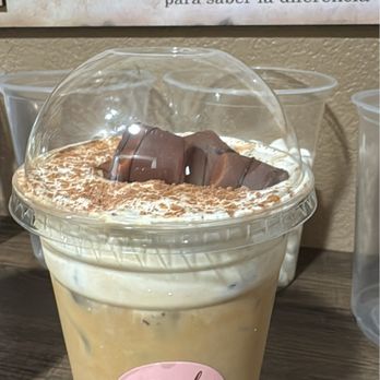 Mia's Sweets - Kinder Bueno latte - Desserts Near Me - Modesto, California Mia's Sweets - Kinder Bueno latte - Desserts Near Me - Modesto, California