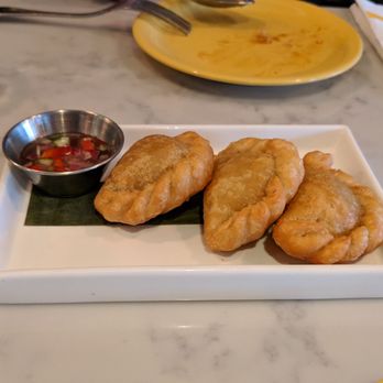 Kin'd - Yummy curry puffs... Chicken, onions and potatoes inside. - Thai Near Me - Fresh Meadows, New York