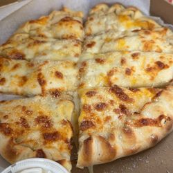 Thatzza Pizza - Stuffed cheesy bread