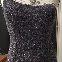 Sk Embroidery and Stitching Service