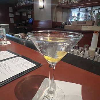 Fleming’s Prime Steakhouse & Wine Bar - Olive A Gin Martini - Steakhouses Near Me - Mclean, Virginia Fleming’s Prime Steakhouse & Wine Bar - Olive A Gin Martini - Steakhouses Near Me - Mclean, Virginia