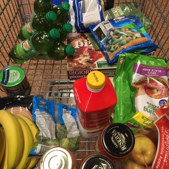 Publix - a shopping cart full of groceries - Grocery Near Me - Henrico, Virginia