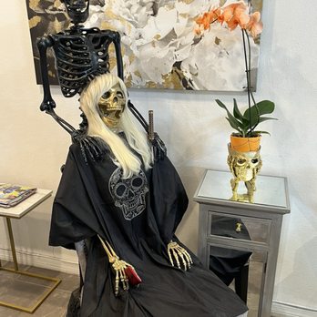 Salon Treize - Love it! The Halloween tricks are a treat! - Hair Stylists Near Me - Tampa, Florida Salon Treize - Love it! The Halloween tricks are a treat! - Hair Stylists Near Me - Tampa, Florida