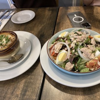Chez Philippe - French Near Me - Los Gatos, California