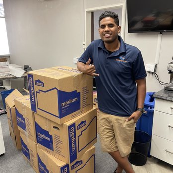 Ewa Moving Co. - Another full-service office move in the books! - Movers Near Me - Ewa Beach, Hawaii Ewa Moving Co. - Another full-service office move in the books! - Movers Near Me - Ewa Beach, Hawaii
