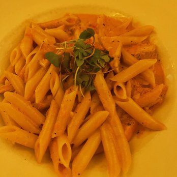 Serafina - Penne de Vodka - Italian Near Me - San Juan, Puerto Rico