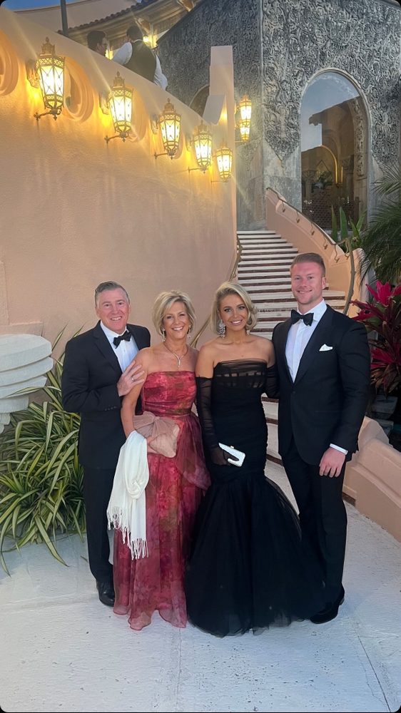 AZ ALTERATIONS & TAILORING Updated May 2024 357 Photos & 59