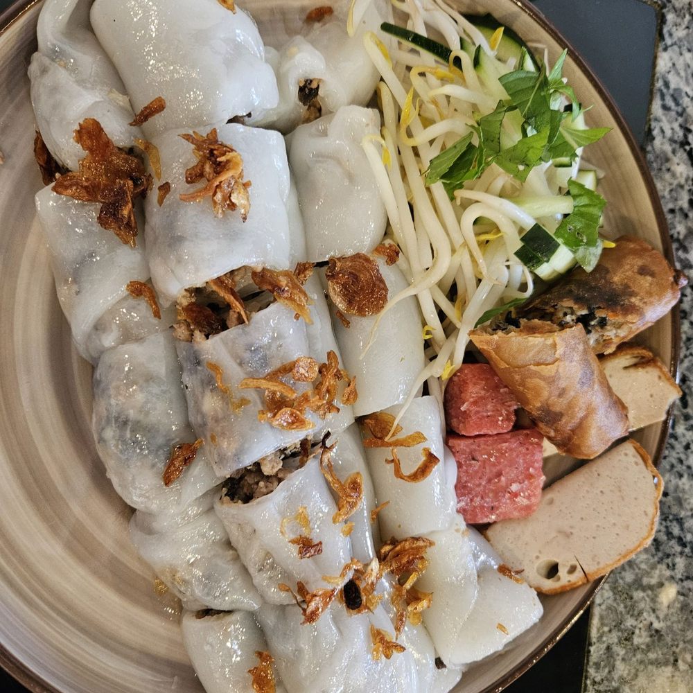 Gạo Vietnamese Kitchen - banh cuon - Vietnamese Near Me - Boston, Massachusetts
