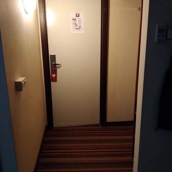 Leonardo Hotel - inkomhal suite - Hotels Near Me - Antwerp, VAN
