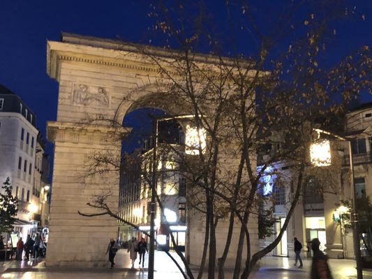 Porte Guillaume by null