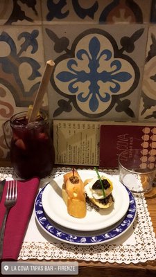 La Cova - Tapas bar spagnolo - Firenze by null