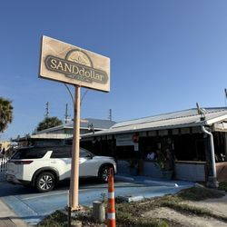 Sand Dollar Cafe - Road sign