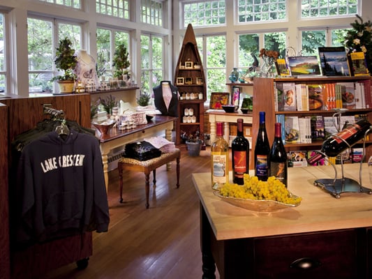 Lake Crescent Lodge by null