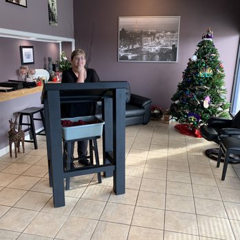 Chop Block Grill - Anne the front of house manager at the reception area. - Steakhouses Near Me - Brooksville, Florida Chop Block Grill - Anne the front of house manager at the reception area. - Steakhouses Near Me - Brooksville, Florida