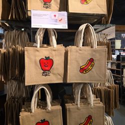 Muji Fifth Avenue