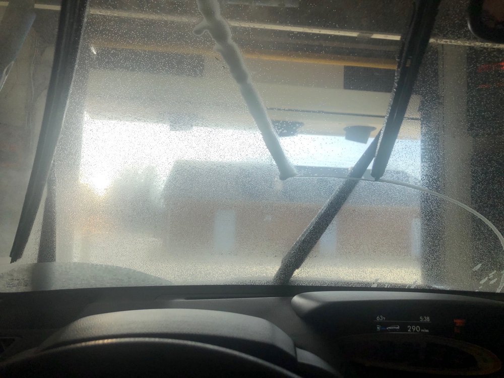 TOWN CENTER CAR WASH Updated October 2024 13395 W 130th St, North