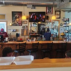 HQ BBQ - Inside