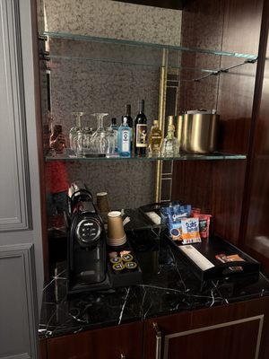 The LaSalle Chicago, Autograph Collection by null