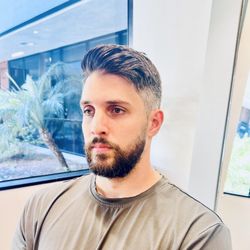 In Style Men’s Salon - Best barbers near you!