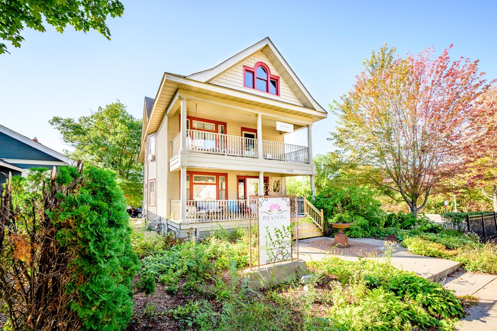 LynLake Centers for WellBeing - grief counselor in Saint Paul, MN