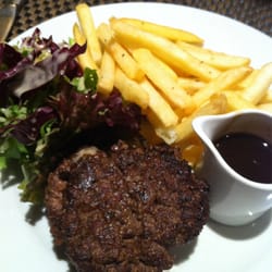 La Place Bistro & Froggies Bar - Steak hache