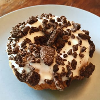 Daily Dozen - Oreo cookie cake donut - Donuts Near Me - Royal Oak, Michigan Daily Dozen - Oreo cookie cake donut - Donuts Near Me - Royal Oak, Michigan