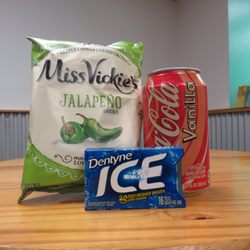 Crespo Cafe - In a rush? We have a ton of snacks to grab and go! Tons of types of chips, sweet treats like cookies and poptarts, and gum!