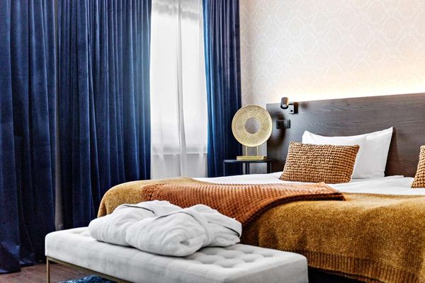 Hotel Savoy by null