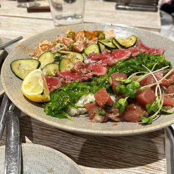 Pacific Catch - Ahi Chirashi Trio - Sushi Bars Near Me - Santa Clara, California