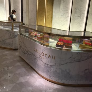 La Boutique DALLOYAU - Desserts Near Me - Hong Kong, HK