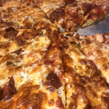 Fiori's Pizzaria - Pizza Near Me - McMurray, Pennsylvania