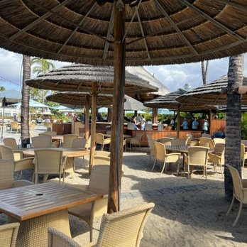 Hale Kai Restaurant - Hale Kai - nice outdoor dining. - Hawaiian Near Me - Waimea, Hawaii Hale Kai Restaurant - Hale Kai - nice outdoor dining. - Hawaiian Near Me - Waimea, Hawaii