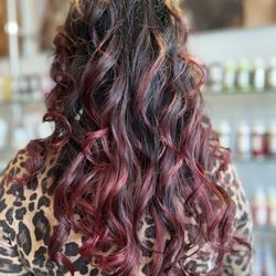 Connie’s Hair Studio