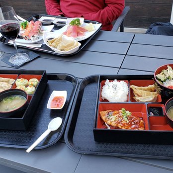 Daisuki Octagon Sushi - Benton boxes and sushi plate. - Sushi Bars Near Me - Santa Cruz, California Daisuki Octagon Sushi - Benton boxes and sushi plate. - Sushi Bars Near Me - Santa Cruz, California