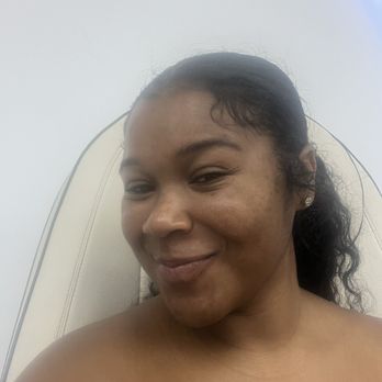 Lala Nails Spa - Nail Salons Near Me - Winnetka, California