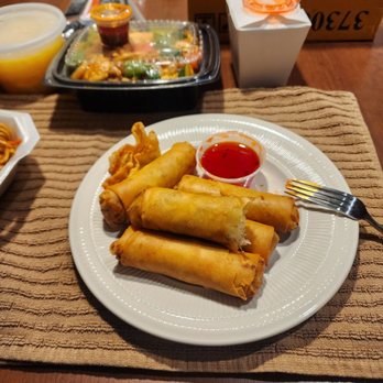 Chili Thai - Egg rolls - Chinese Near Me - Evans, Colorado