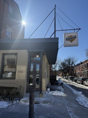 Rowhome Coffee - Pine Street by null